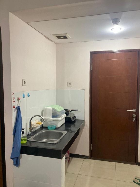 Apartment 2 BR Gateway Pasteur  Unit Topaz C Apartment in Bandung