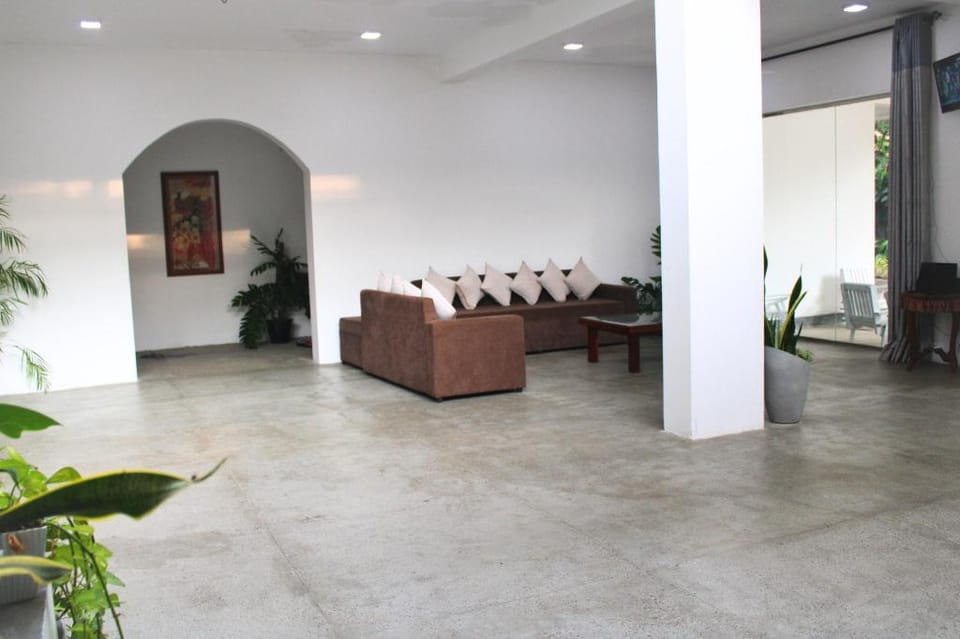 Savendro Hotel in Southern Province