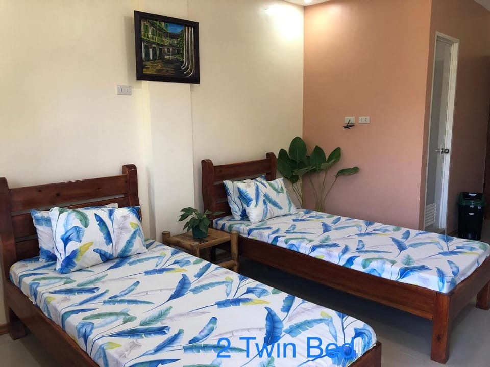 D & D Travellers Inn Apartment in Puerto Princesa