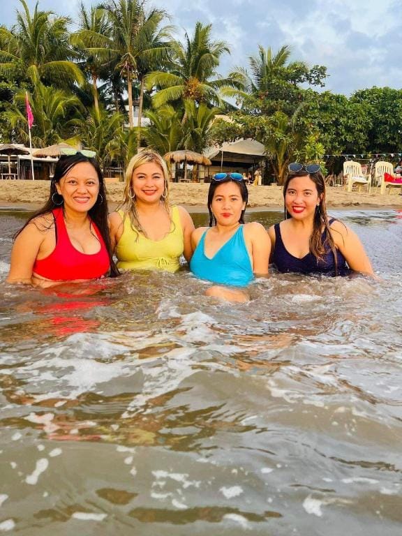 ZENHOUSE CALAYO Apartment in Nasugbu