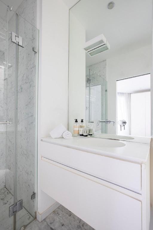 Luxury Sea View Apartment, Beach Front! Vacation rental in Tel Aviv-Yafo