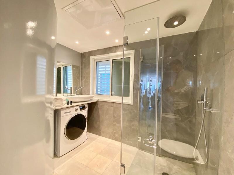 Stunning Sea View Apartment! on the beach!!! Vacation rental in Tel Aviv-Yafo