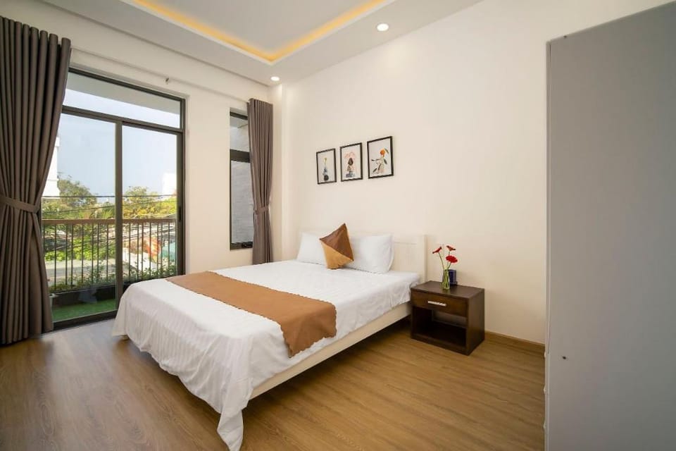 Pool Villa Da Nang 6BR Close To My Khe Beach Villa in Da Nang
