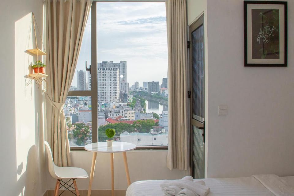 M2 Studio River view/Pool/Gym in Center-May Stays Apartment in Ho Chi Minh City