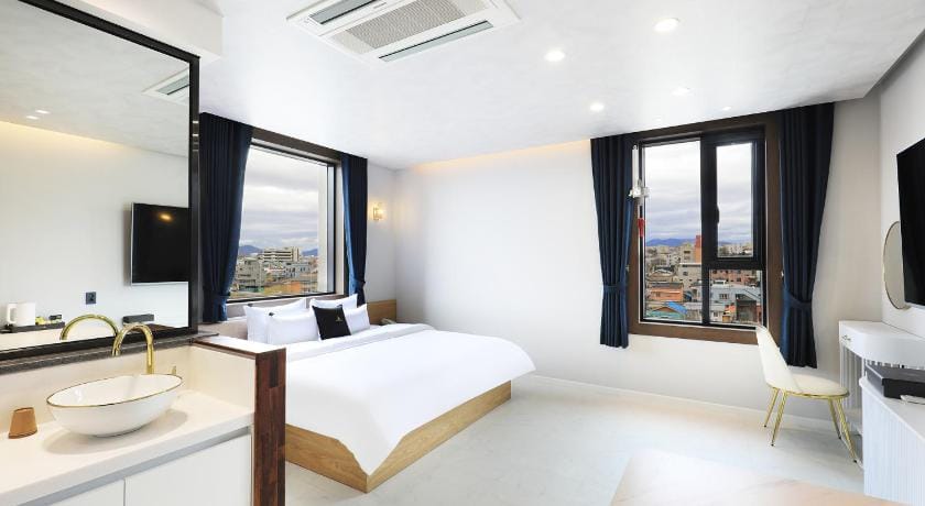 Chuncheon Intro Tourist Hotel Hotel in Gyeonggi-do