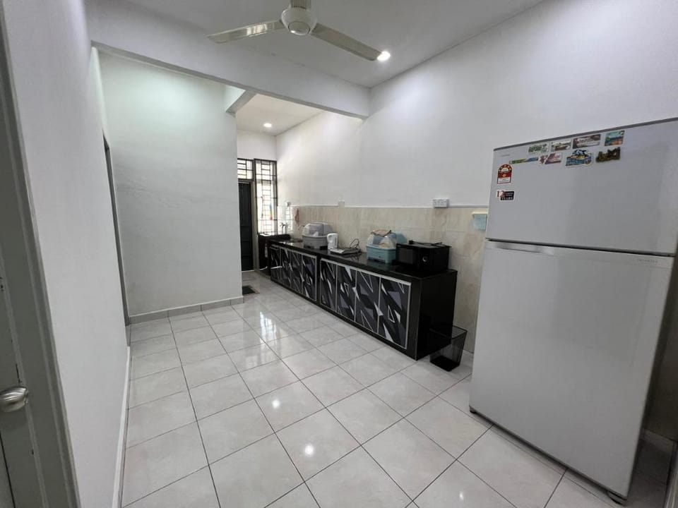 Tebrau AR Homestay-Near AEON,IKEA&Toppen with Pool Vacation rental in Johor Bahru
