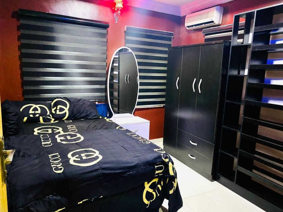 Exotic 2 Bed Apartment Apartment in Lagos
