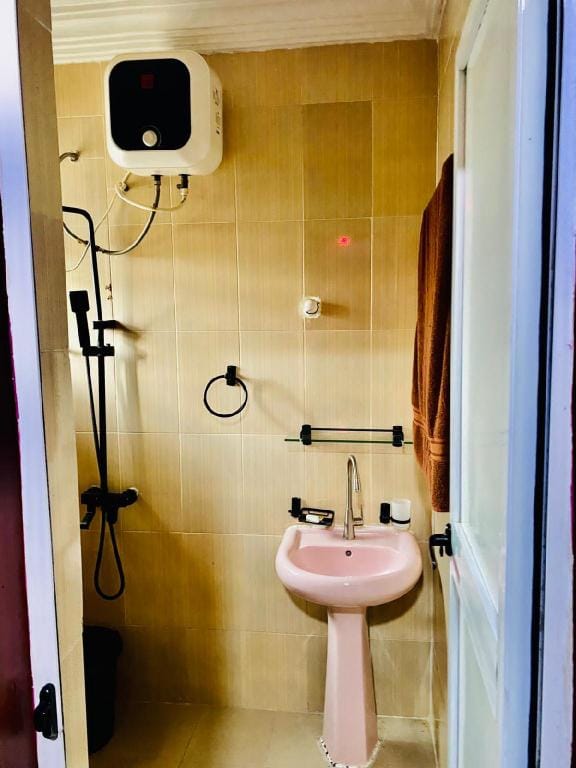 Exotic 2 Bed Apartment Apartment in Lagos