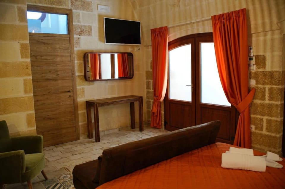 Rooms Il Vecchio Frantoio (Coratina) Vacation rental in Province of Taranto