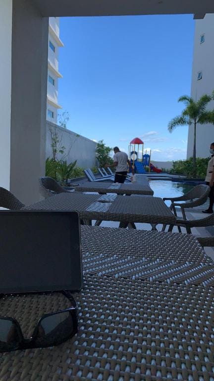 Lovely & Relaxing Studio Unit in One Madison Place Vacation rental in Iloilo City