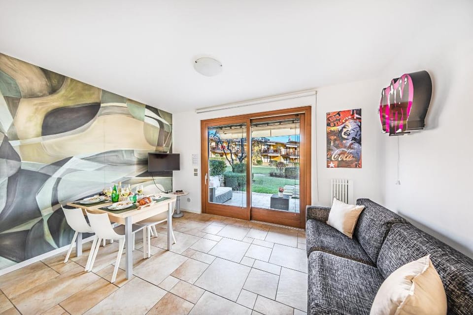 Oliveto al Porto 4 Apartment by Wonderful Italy Apartment in Lake Garda