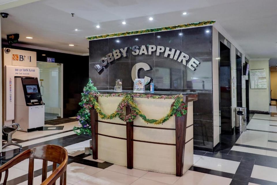 OYO 92112 Gateway Cicadas Hotel in Bandung