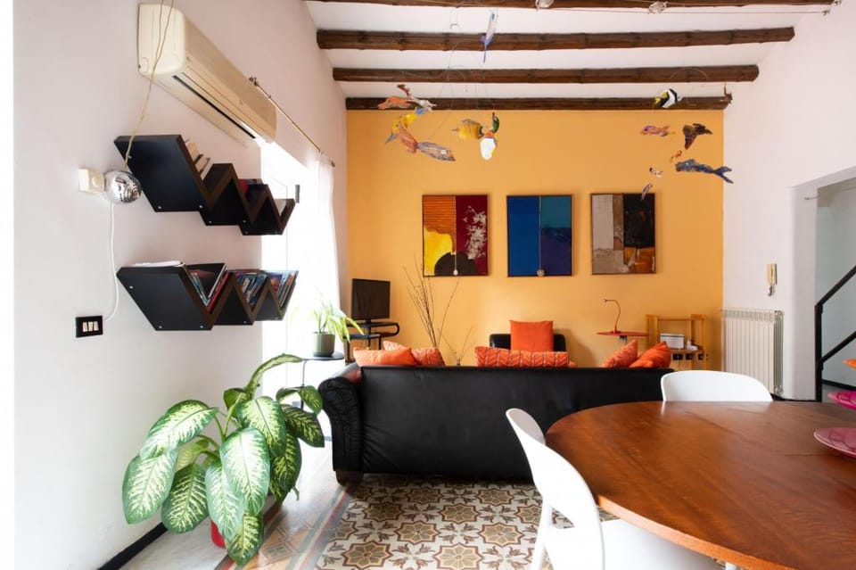 Una terrazza sul mercato del Capo by Wonderful Italy Apartment in Palermo
