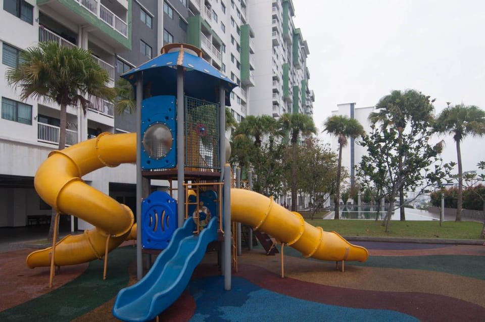 Alam Sanjung 3-Bedroom 6 Pax Shah Alam by Idealhub Apartment in Subang Jaya