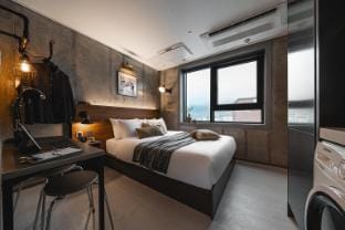 Urbanstay  Boutique Nampo BIFF Apartment in Busan