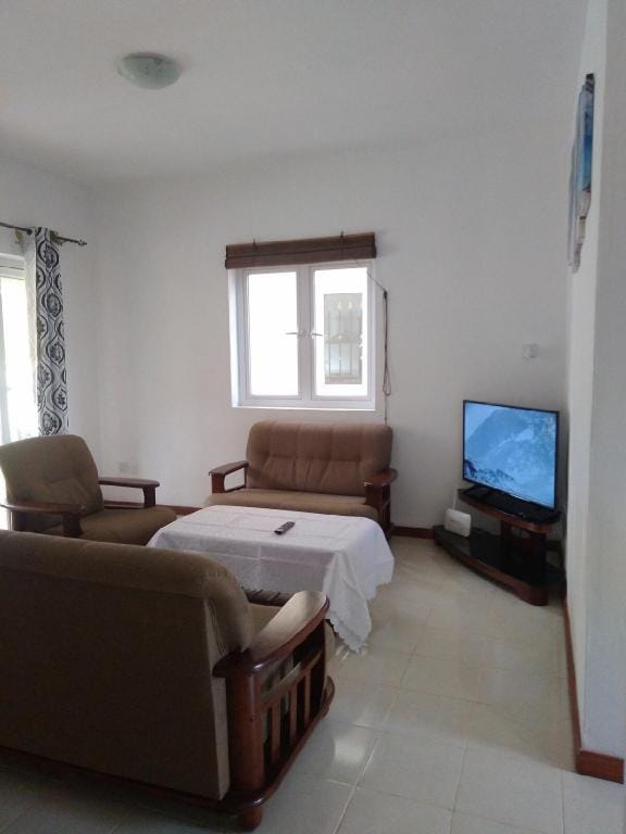 Lotus Villa - Cheerful 4 bedroom villa with pool Villa in Grand Baie