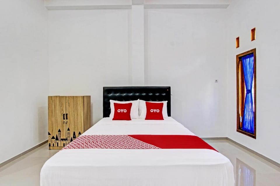 OYO 92101 Elma Guesthouse Hotel in Special Region of Yogyakarta