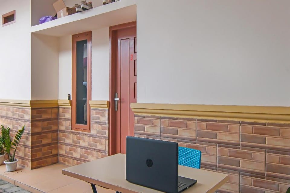 SPOT ON 92093 Feri Homestay Hotel in West Sumatra, Indonesia