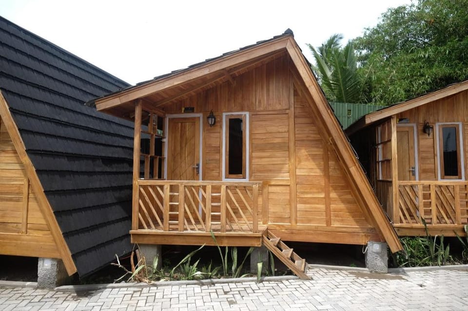 Urbanview Villa Kolopaking Kebumen by RedDoorz Hotel in Indonesia