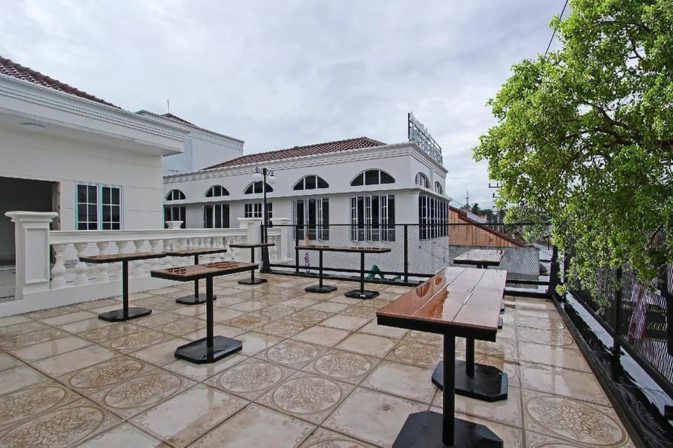 Capital O 92105 A'shanti Inn Hotel in Indonesia