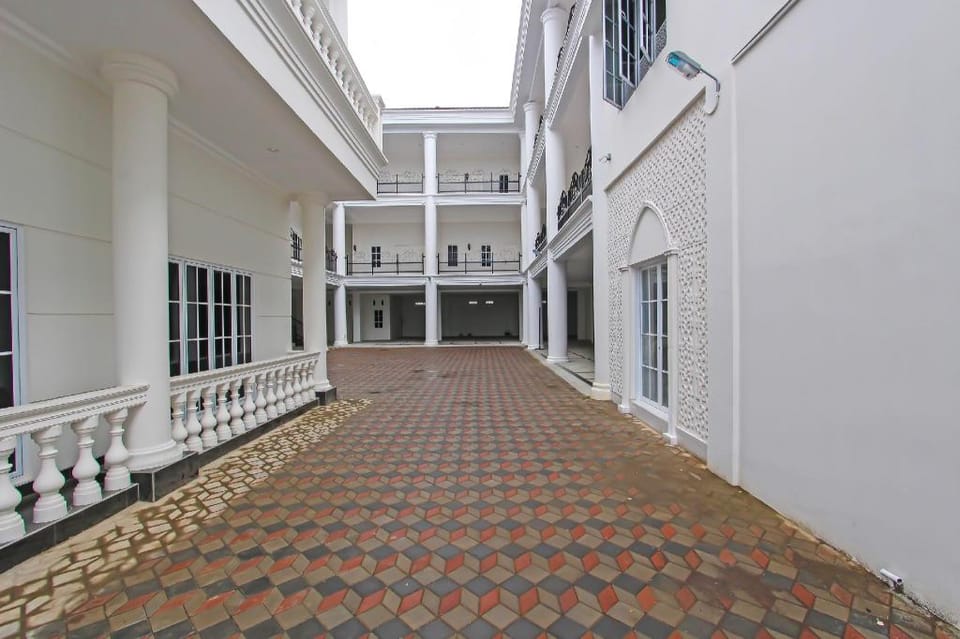 Capital O 92105 A'shanti Inn Hotel in Indonesia