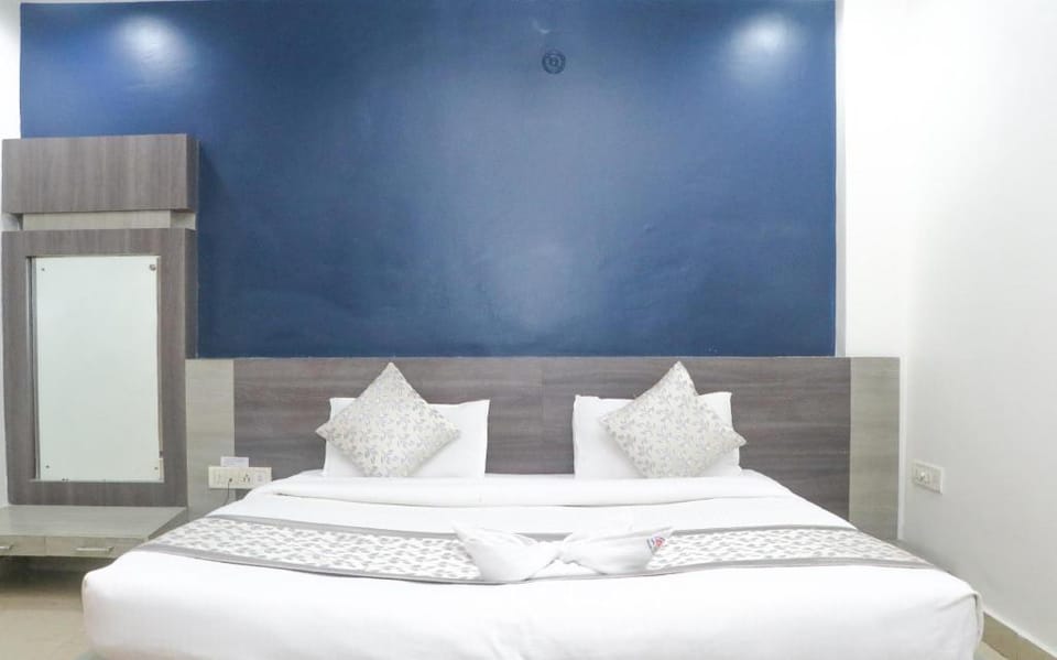 Hotel K J International Hotel in Uttar Pradesh