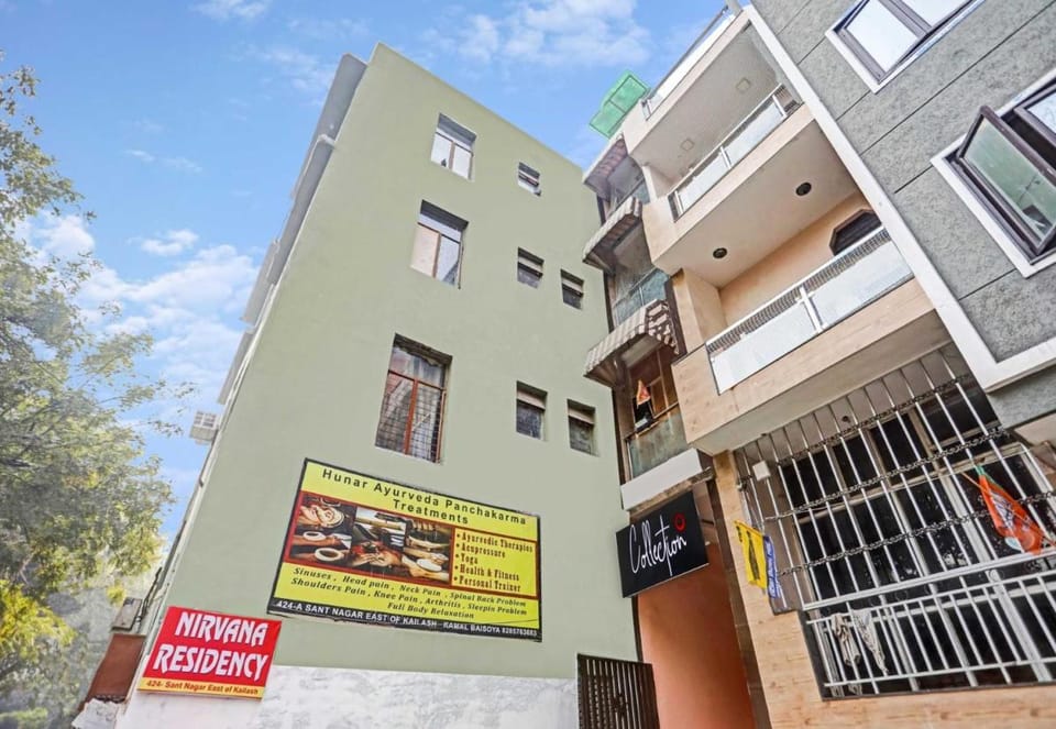 Collection O Nirvana Residency Near Lotus Temple Hotel in New Delhi