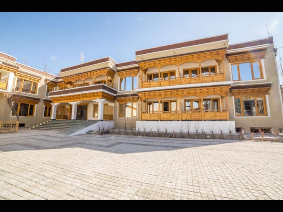 Hotel Mountain Retreat Hotel in India