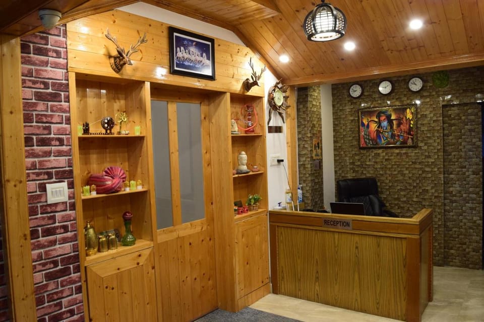 THE-GRANDVIEW Hotel in Himachal Pradesh