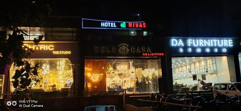 HOTEL SHREE NIVAS Hotel in Ahmedabad