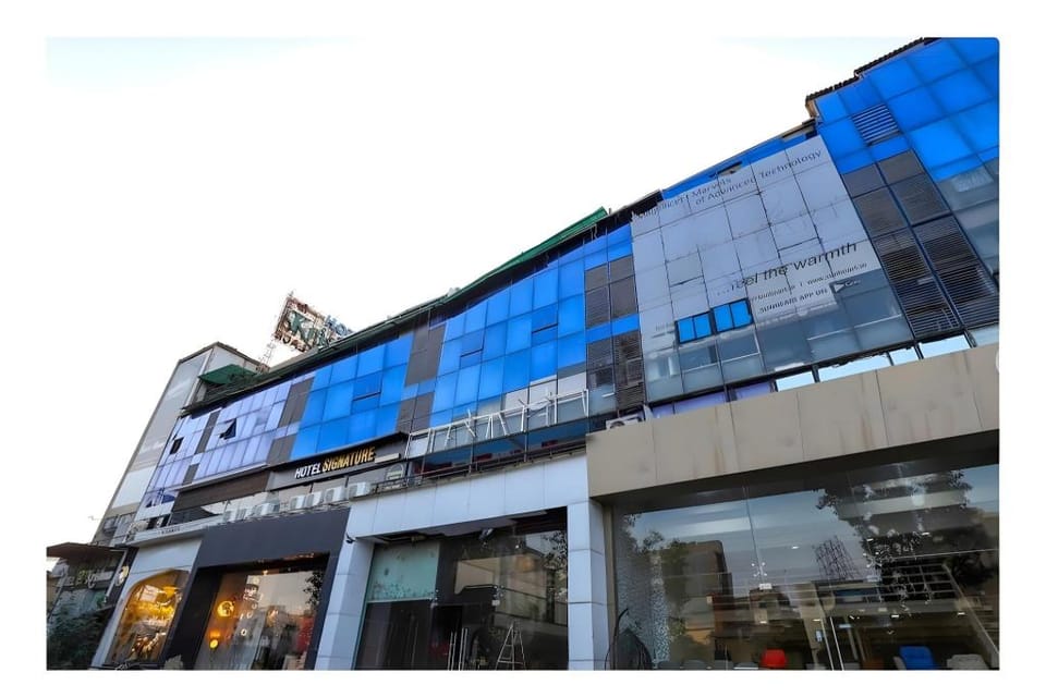 HOTEL SHREE NIVAS Hotel in Ahmedabad