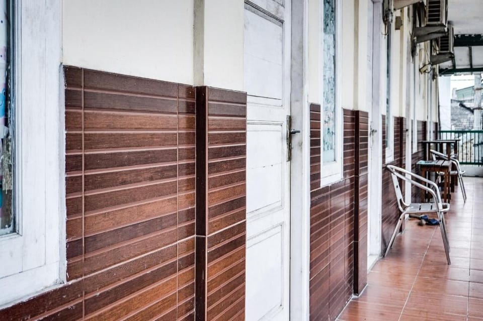 Hotel O Christine Home Stay Syariah Hotel in West Java