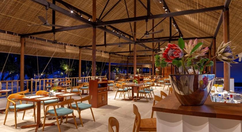 ISLAND CENTER POINT Resort in Sihanoukville