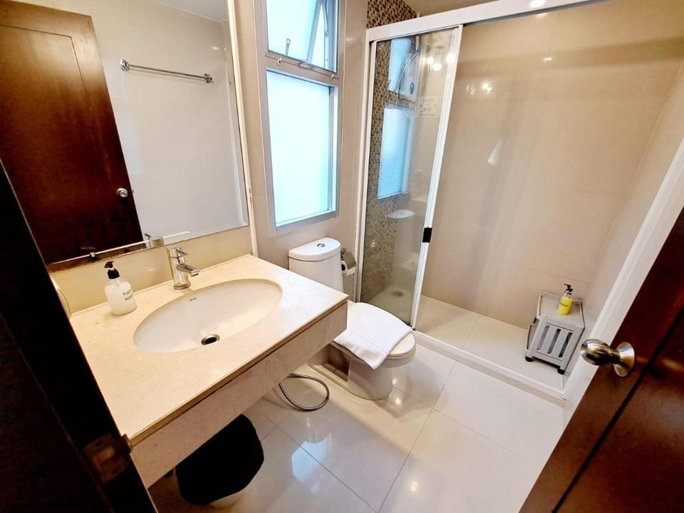 Entire house - 6c-cozy 25brs3bath In Bkk Downtown Btsmrtboat Apartment in Bangkok