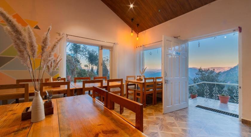 Zostel Plus Nainital (Naina Range) Hostel in Uttarakhand