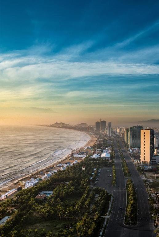 Altara Suites 2 BRs- 1 Min Walk To My Khe Beach. Apartment in Da Nang