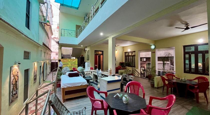Foreigners' Inn Bed and Breakfast in Varanasi