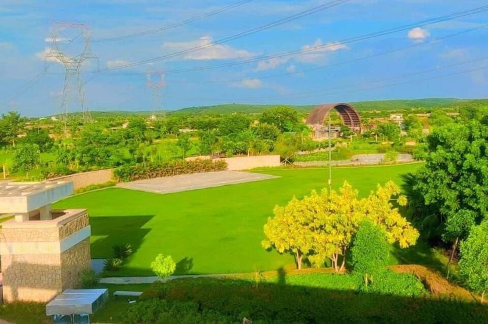 Imperial Golf Resort & Wedding Lawns Hotel in Uttar Pradesh