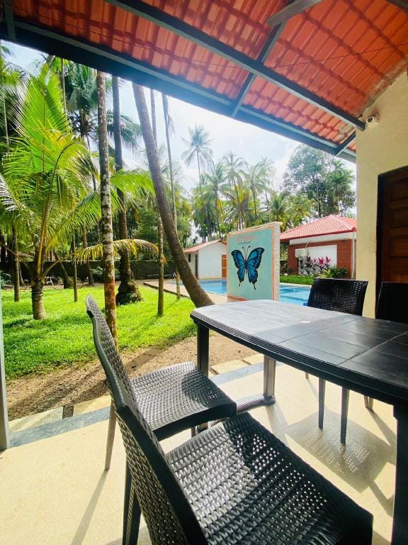 ILIF 2702 BUTTERFLY RESORT & FARMS Hotel in Maharashtra