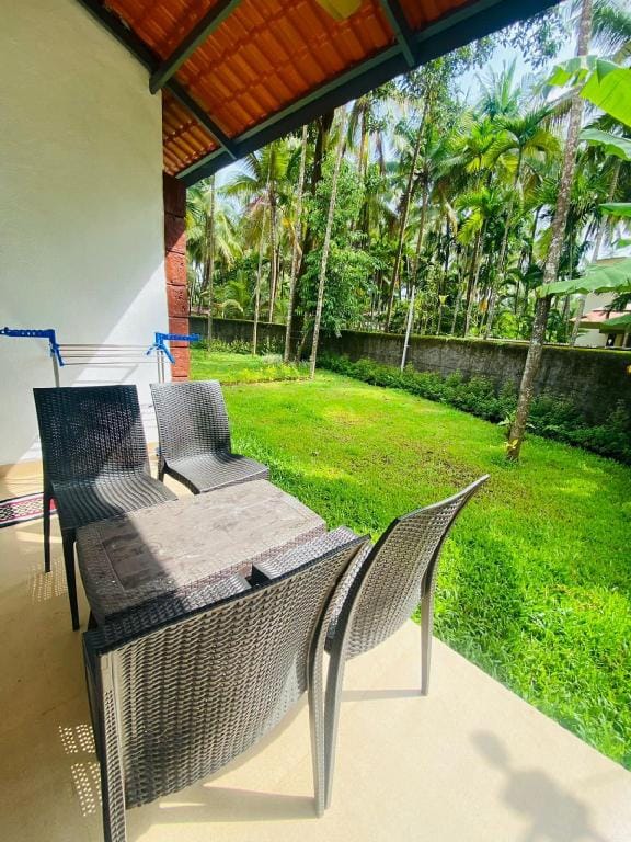 ILIF 2702 BUTTERFLY RESORT & FARMS Hotel in Maharashtra