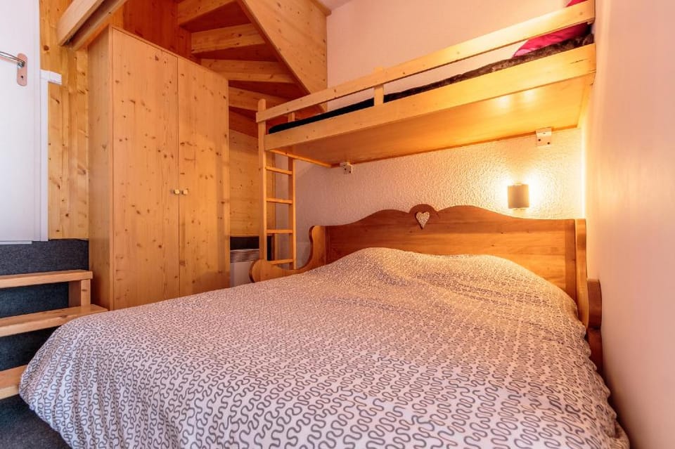 Duplex les Arcs 1800 - Pierra Menta - Vue Imprenable avec Terrasse et Balcon - 9 Personnes Apartment in Landry