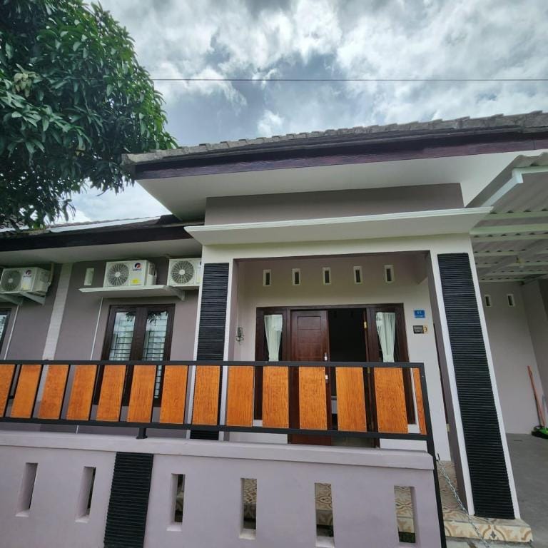 Homestay PUFA 3 Vacation rental in Special Region of Yogyakarta