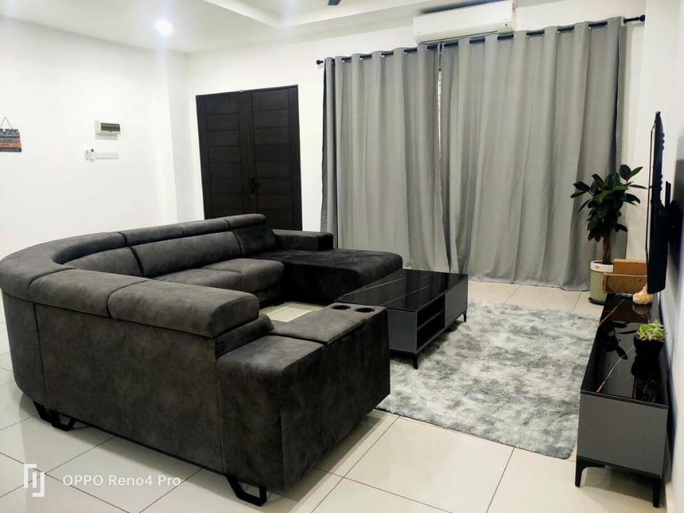 Batu pahat Old Street Homestay Vacation rental in Johor