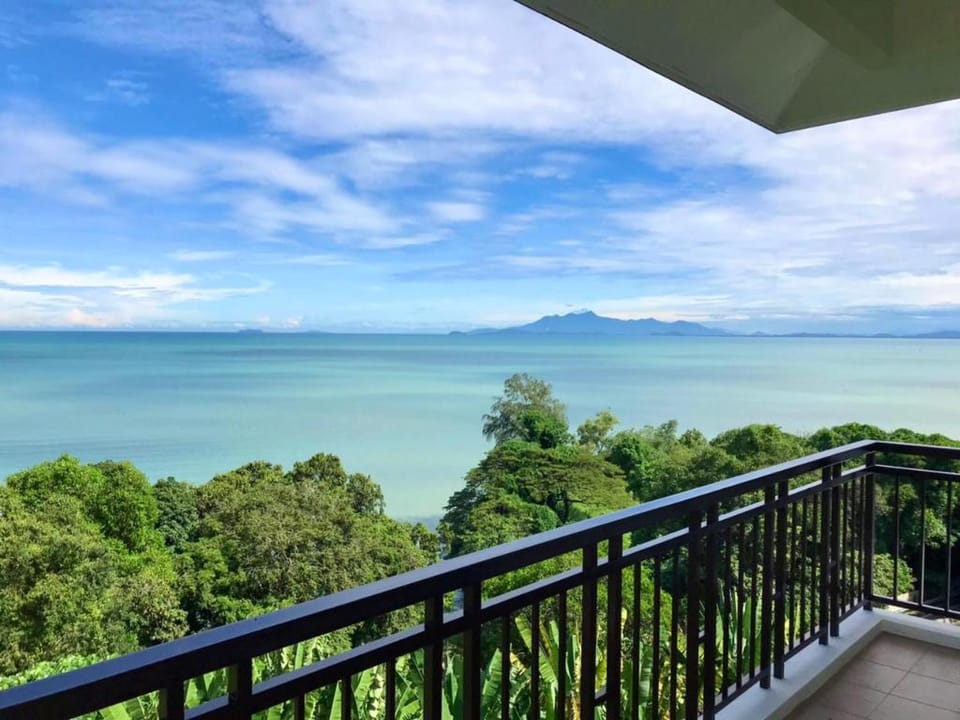 Panoramic Seaview Holiday Home - Batu Ferringhi Villa in Batu Ferringhi, Penang, Malaysia