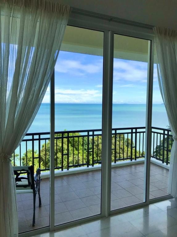 Panoramic Seaview Holiday Home - Batu Ferringhi Villa in Batu Ferringhi, Penang, Malaysia