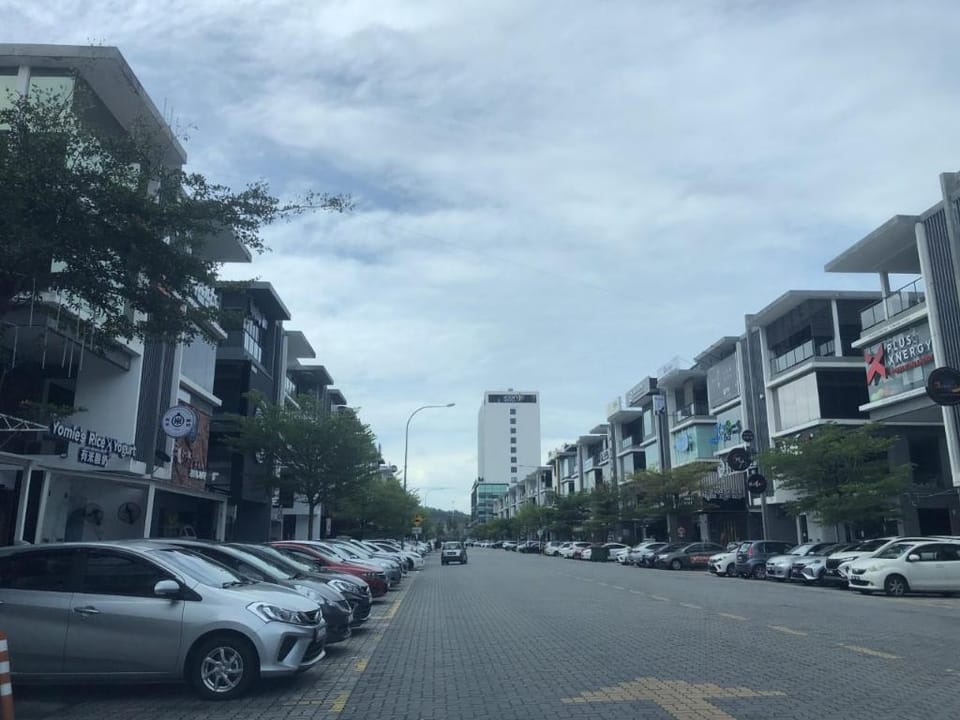 HomeyAtmosphere @ CitaDines, JuruSentral_2-3pax Apartment in Penang