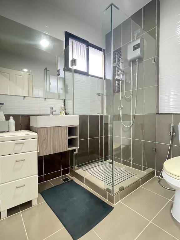 Charming Retreat home with pool minutes to airport Vacation rental in Bangkok