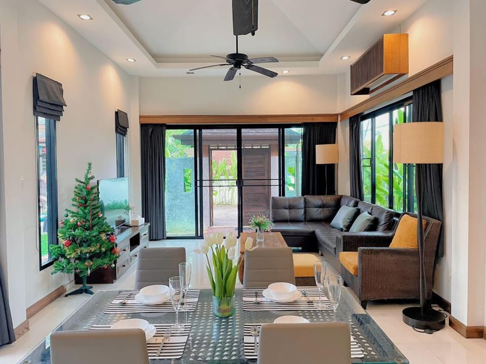 Lucky Villa  Villa in Chalong
