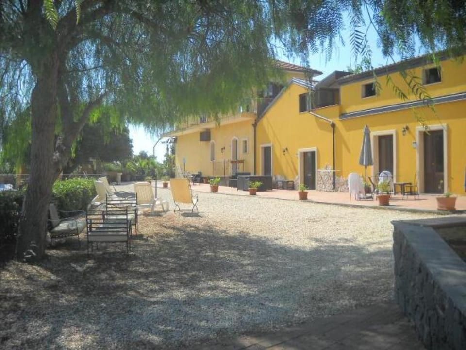 Orange 2 person Vacation rental in Sicily