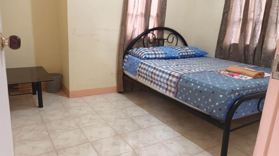 Transient 2BR House with AC Near Vista Mall Vacation rental in Davao City